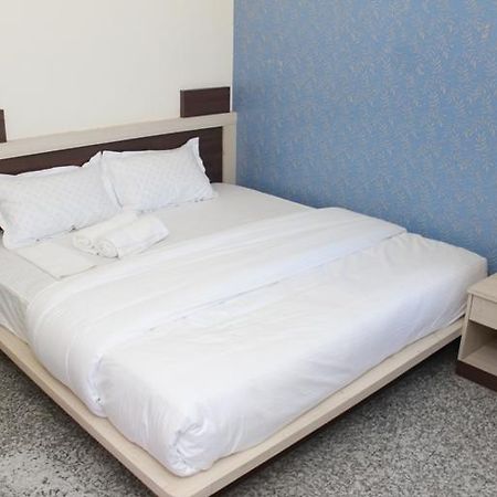Hotel Pink Shark Sikar Экстерьер фото